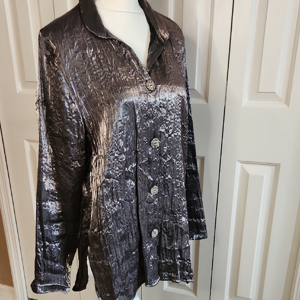 Metallic Crushed Satin Button-Up Blouse - Charcoal Gray L - Picture 2 of 11